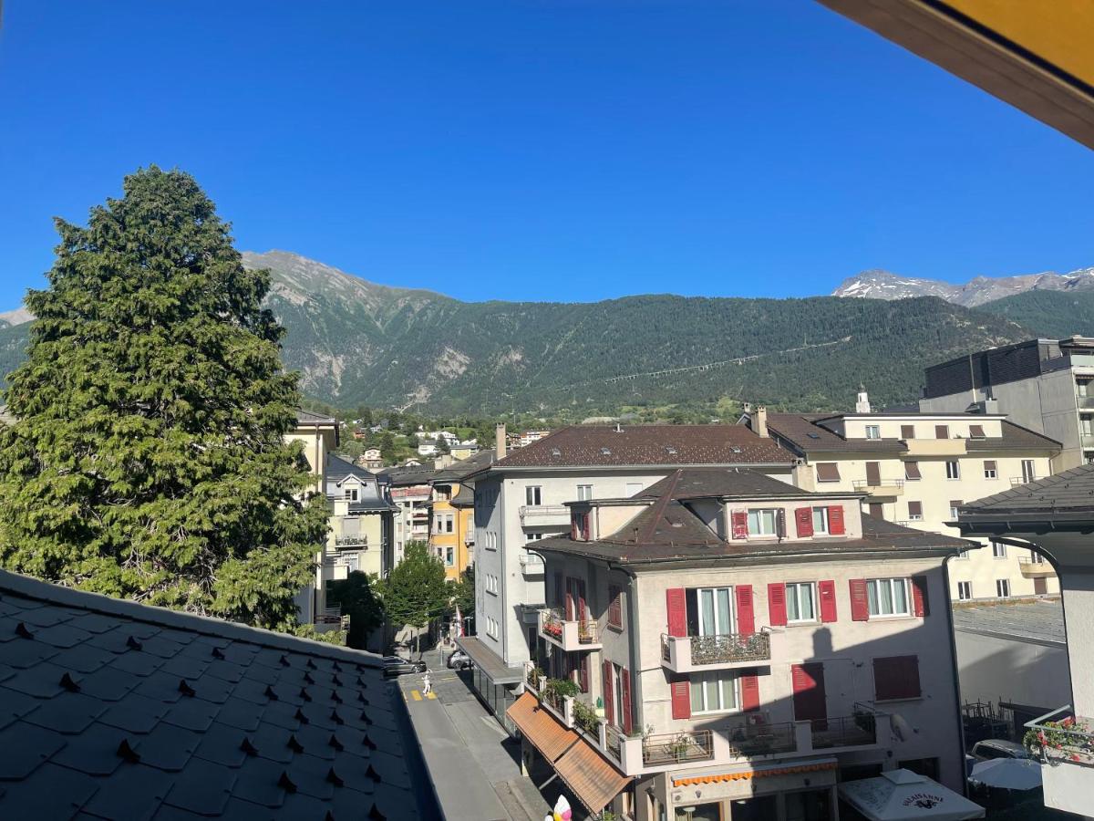 Brig City Mountain View Esterno foto